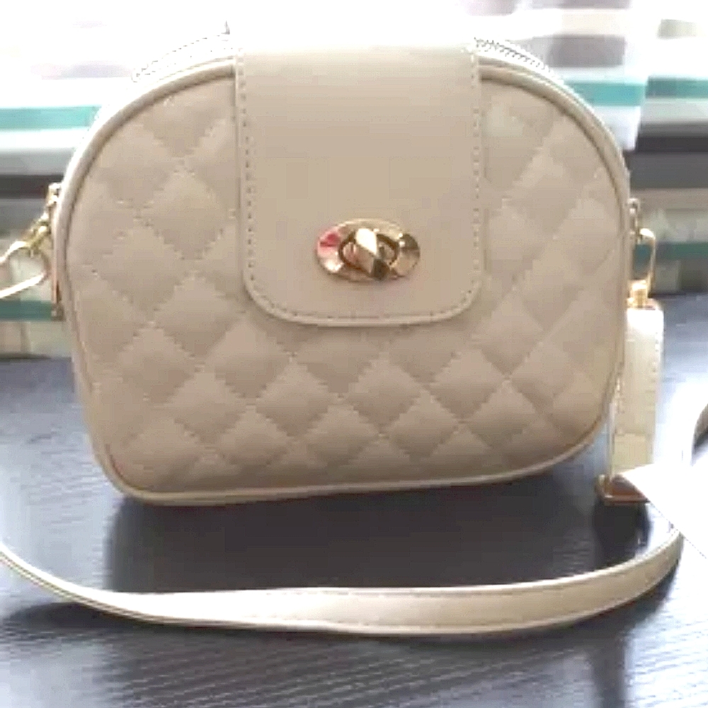Diamond Embossed 3 Zipper Crossbody Bag - Off White Color - Picture 3 of 15